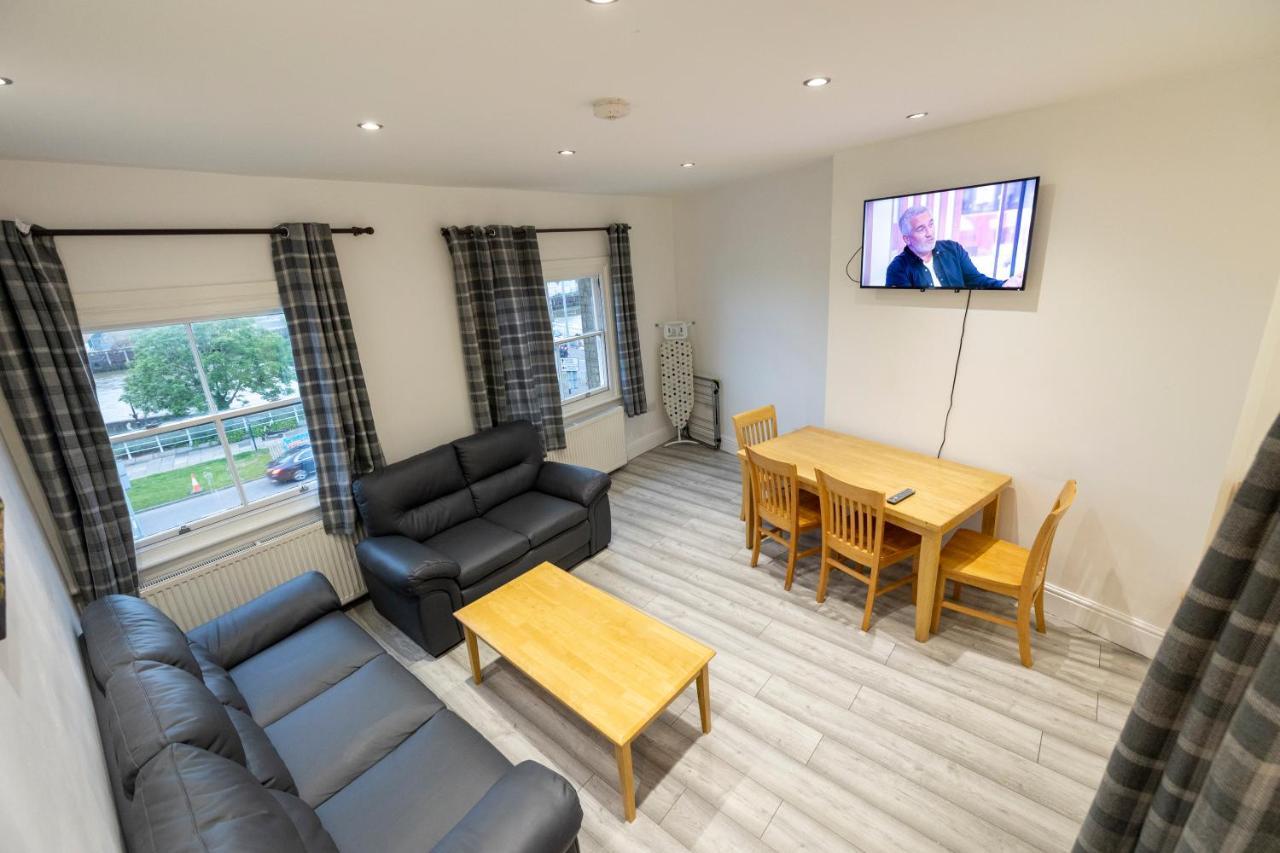 Entire Two Double Bedrooms Flat With River Yare View H6 Great Yarmouth Exterior photo