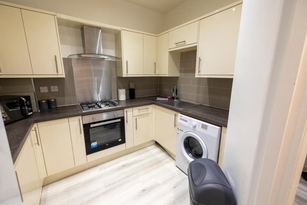 Entire Two Double Bedrooms Flat With River Yare View H6 Great Yarmouth Exterior photo